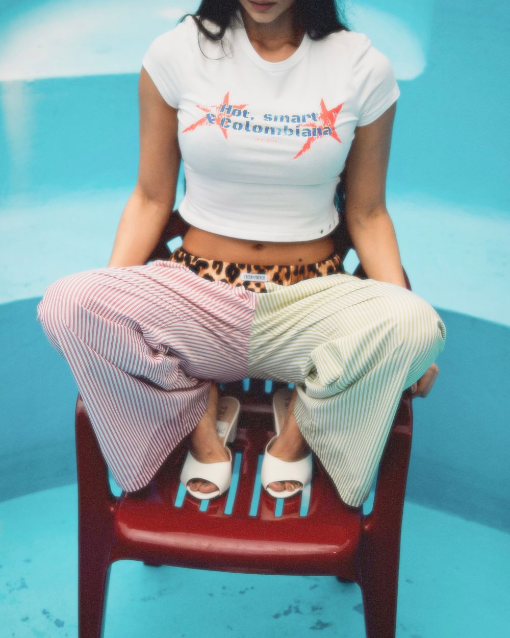 Hot & Smart baby tee + 1 charm